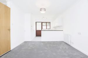 LOUNGE/KITCHEN- click for photo gallery
